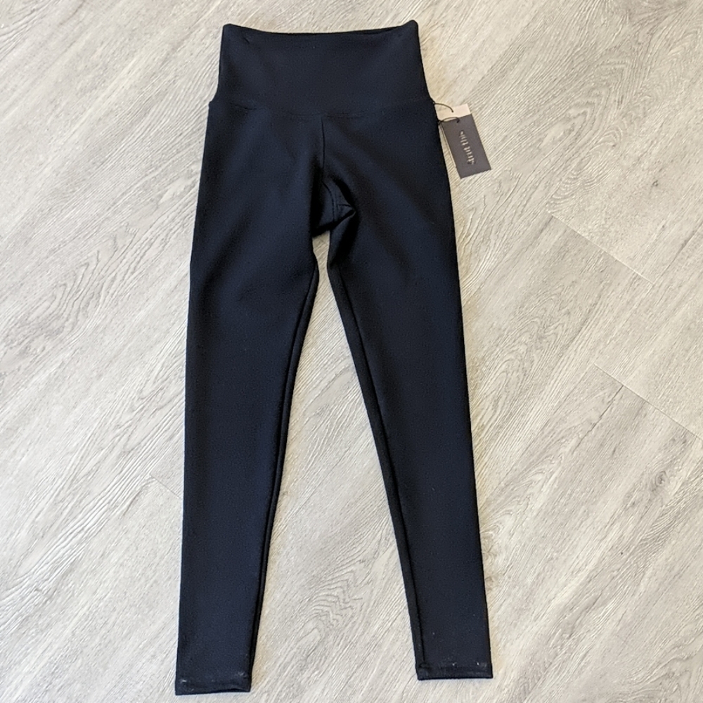 Strut this brand all black leggings.